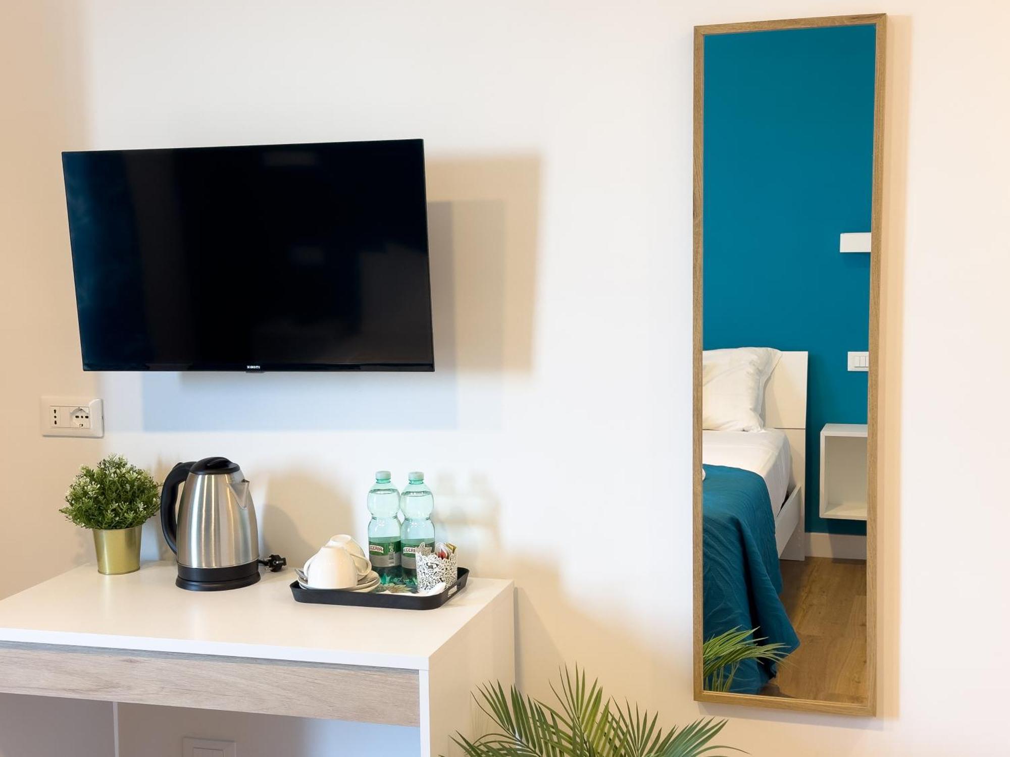 Isola 163 Guest House Φιουμιτσίνο Εξωτερικό φωτογραφία